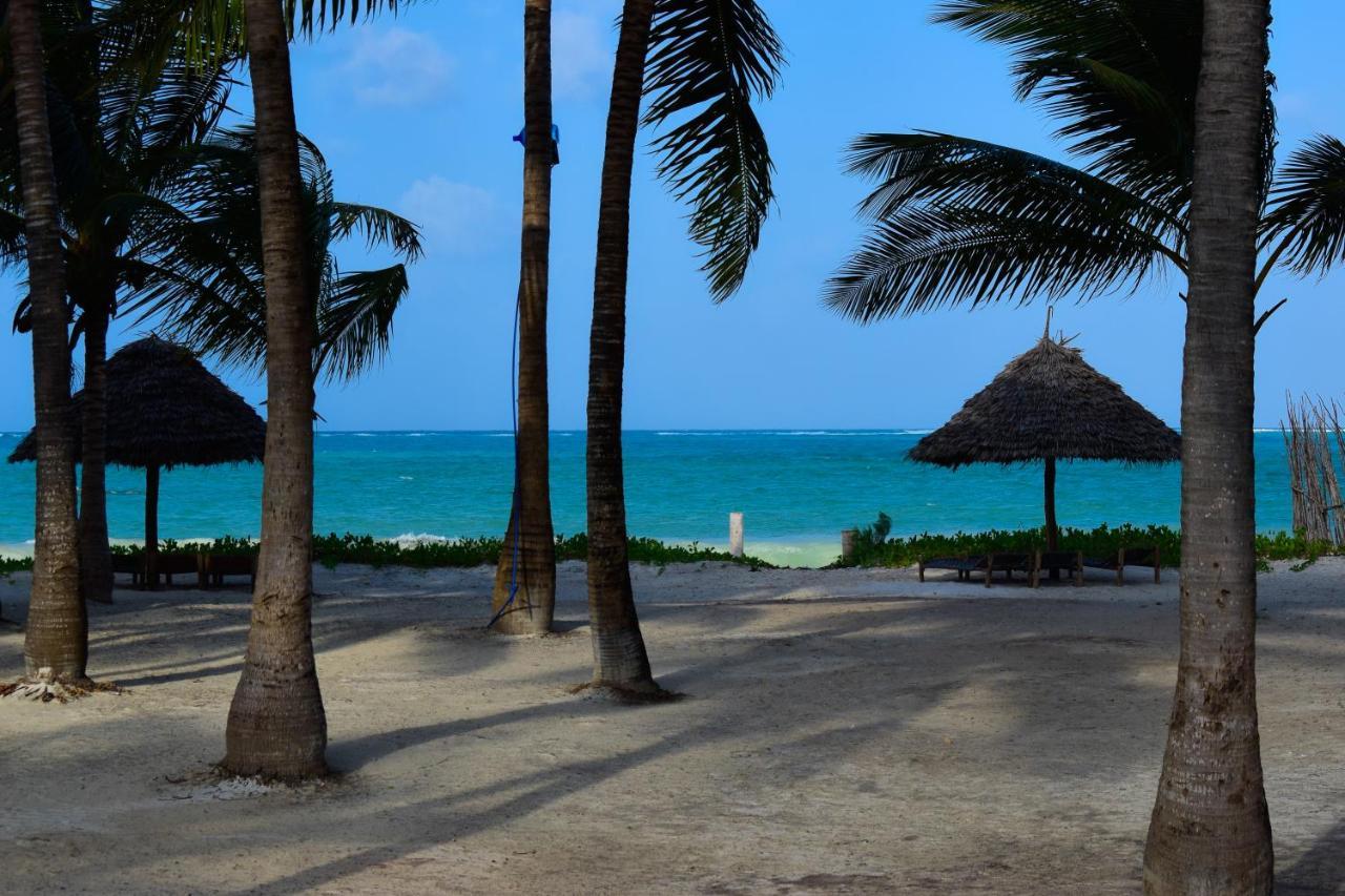 Bwejuu Beach Palm Villa Exteriör bild